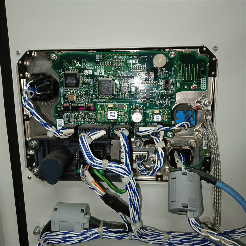 TZ253A-BU768A185G52 中古三菱ロボット部品