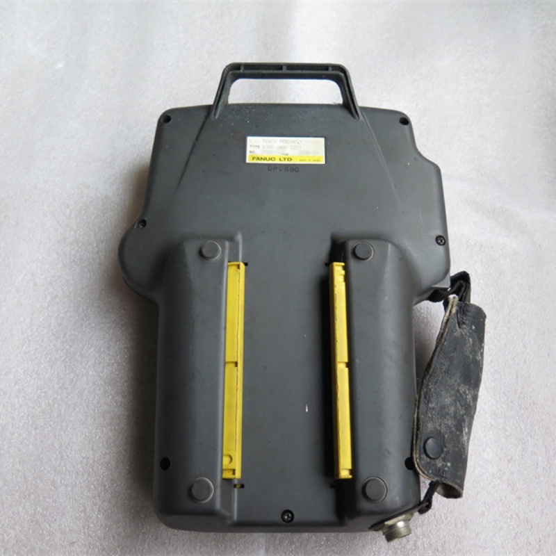 A05B-2440-C301 中古ティーチペンダント