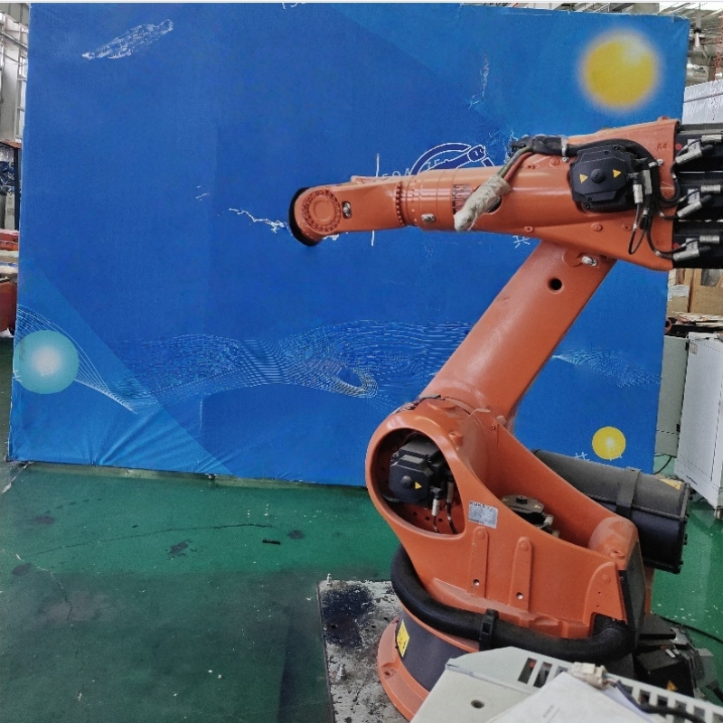 KR210C2 中古KUKAロボット