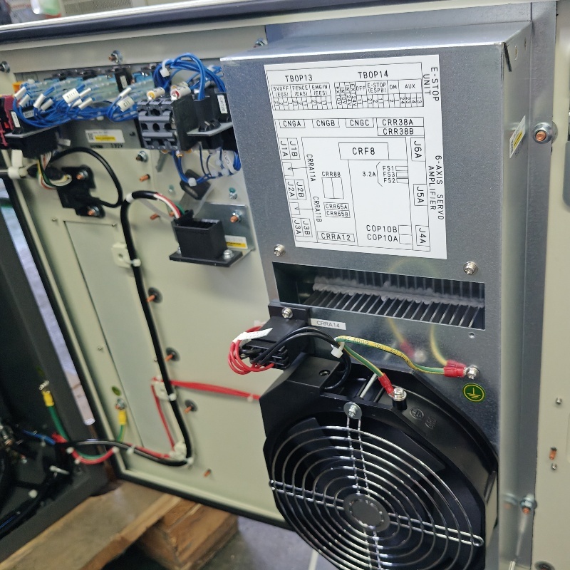 R-2000iC210L中古ファナックロボット