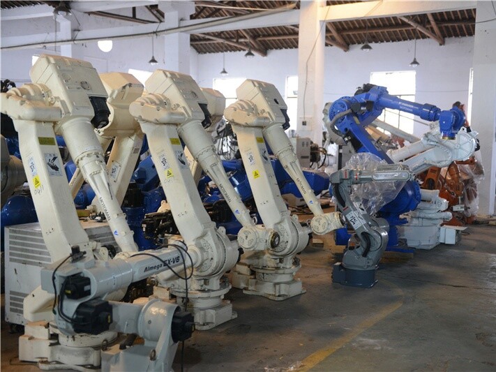 中古産業用ロボット