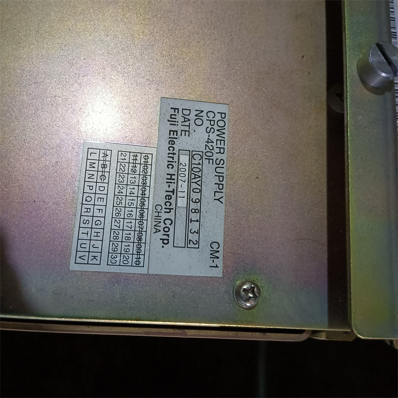 CPS-420F SGDR-AXA01A JZNC-NIF01B-1 中古のロボット部品