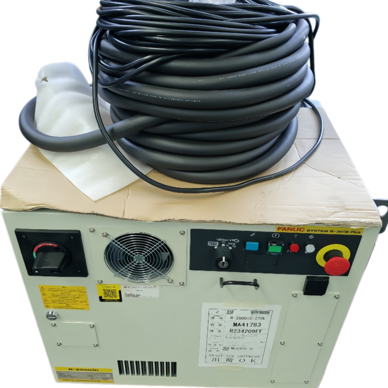 R-2000iC210L中古ファナックロボット