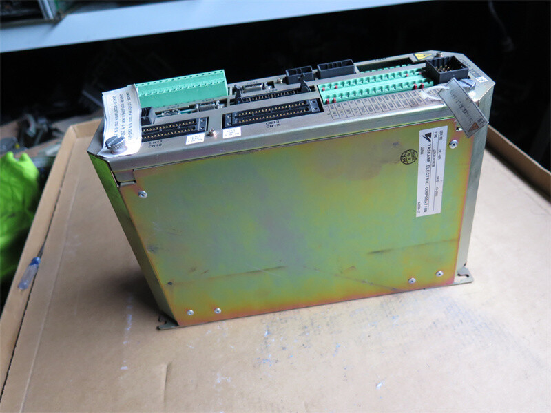 JZRCR-XC002B 中古のロボット部品
