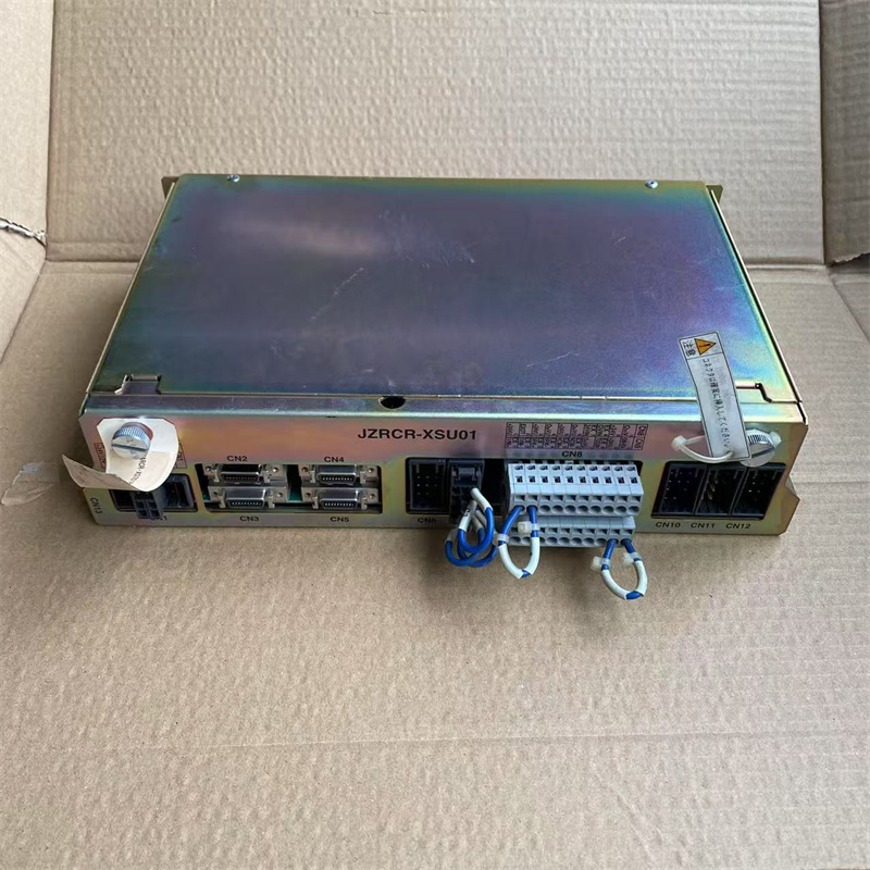 JZRCR-XSU01 中古のロボット部品