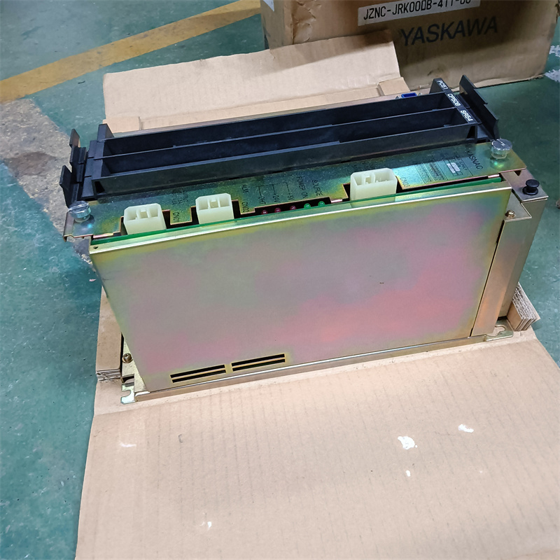 JZNC-JRK00M-21200CE 中古のロボット部品
