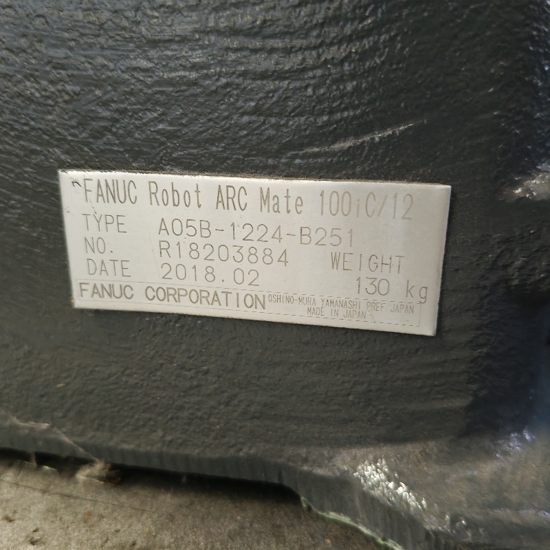 100iC-12 中古ファナックロボット