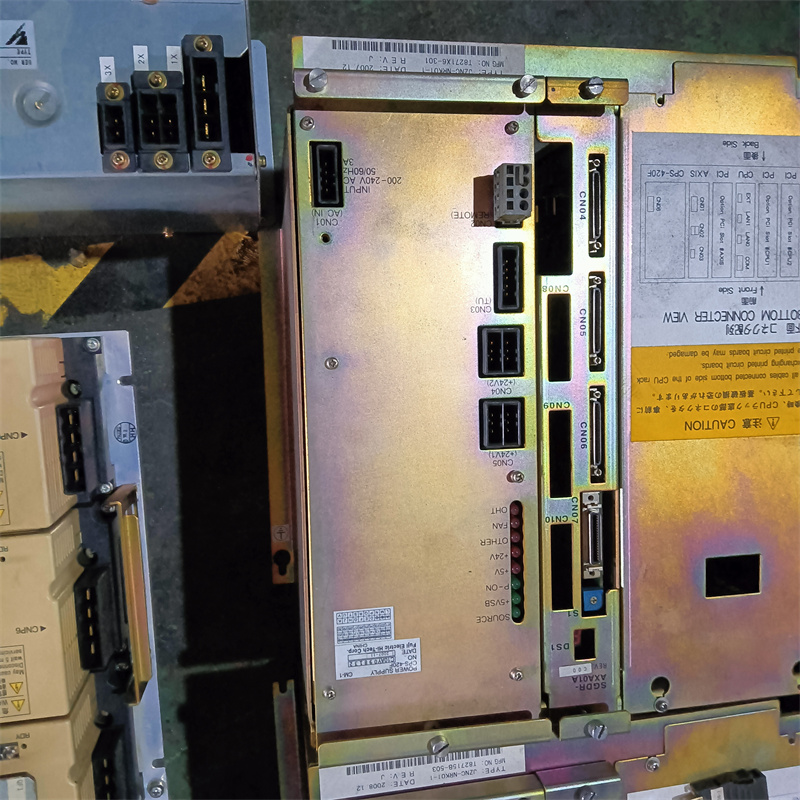 CPS-420F SGDR-AXA01A JZNC-NIF01B-1 中古のロボット部品