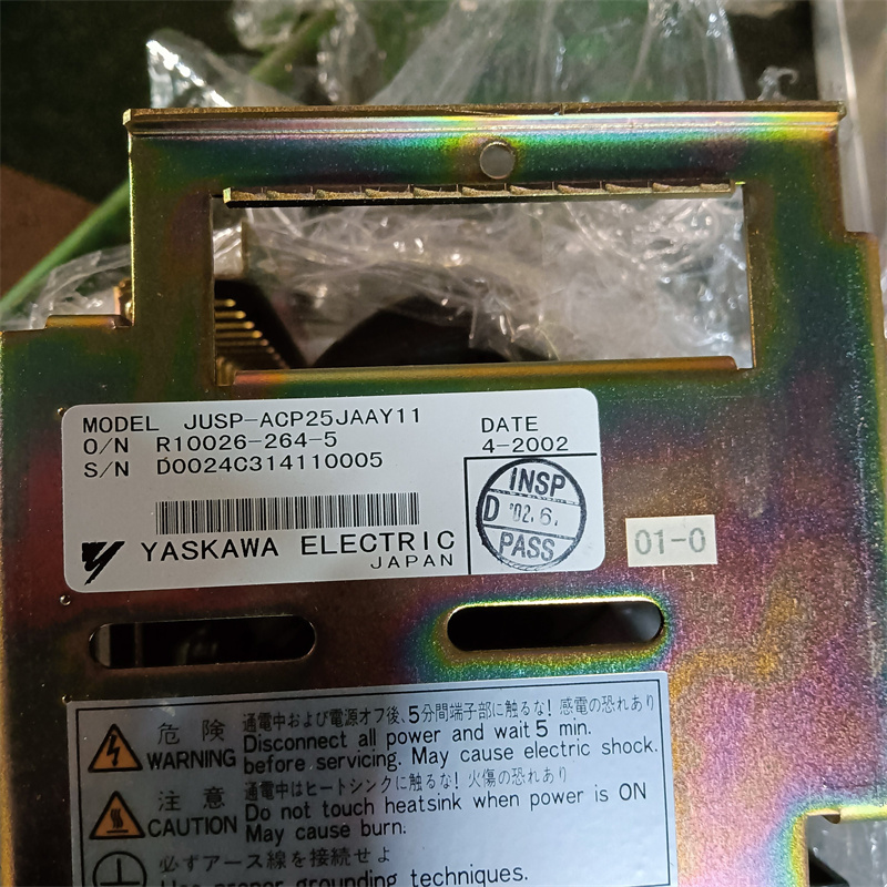 JUSP-ACP25JAAY11 JUSP-RCP01AAD 中古のロボット部品