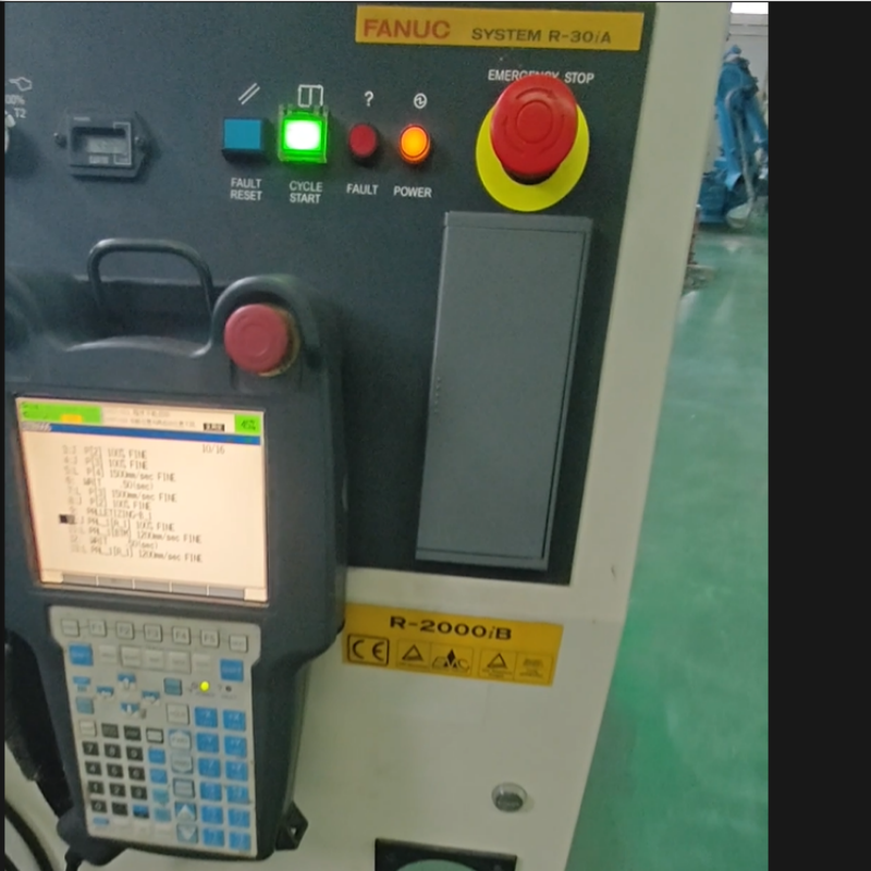 R-2000iB175L 中古ファナックロボット